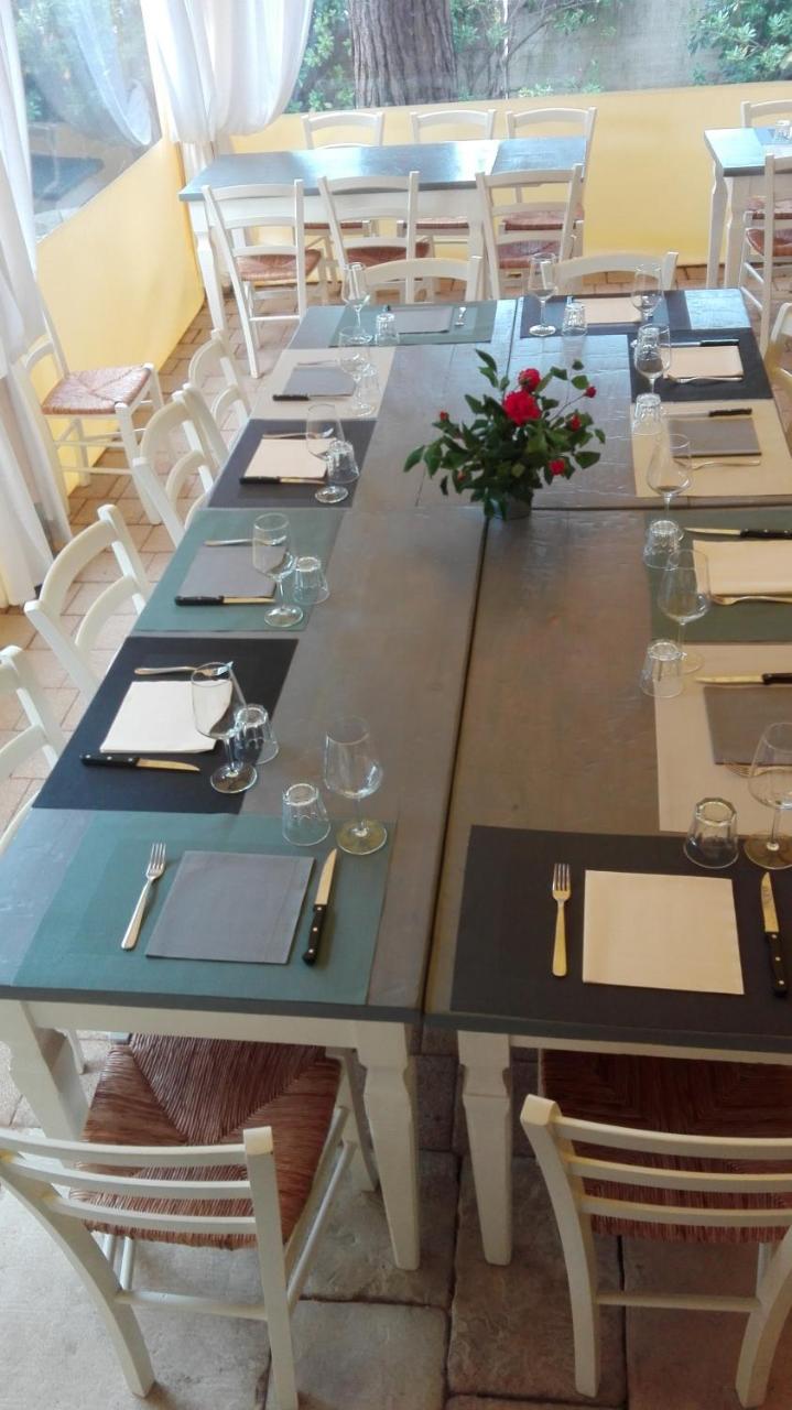 Hotel Enrica Cervia Exteriör bild
